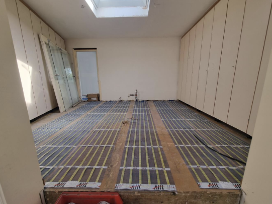 Notre Technologie - Installation plancher chauffant AHT